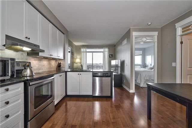 703 - 3563 Lake Shore Blvd W, Toronto, M8W0A3 | Image 2