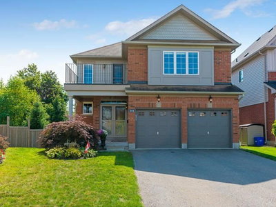 Detached House sold at 241 Acton Boulevard, Halton Hills, Ontario, L7J2Y4 - Acton - MLS: W3928173
