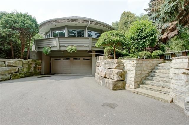 1352 Nocturne Crt, Mississauga, L5H2L8 | Image 3
