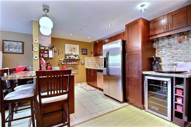 111 - 6720 Glen Erin Dr, Mississauga, L5N3K8 | Image 3