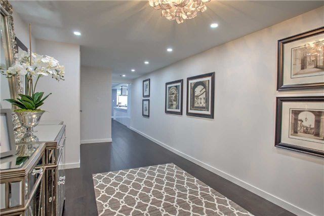 3305 - 2045 Lake Shore Blvd W, Toronto, M8V2Z6 | Image 3