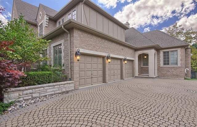 94 Byron St, Oakville, L6J 7P9 | Image 2