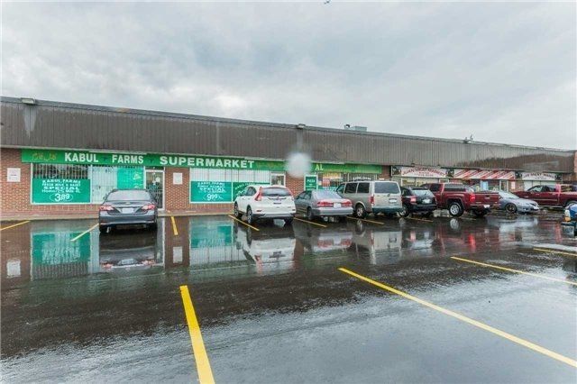 40 Beverly Hills Dr, Toronto, M3L1A1 | Image 3