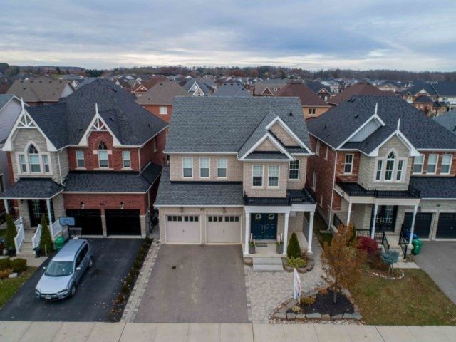 67 Boyces Creek Crt, Caledon, L7C 2C2 | Image 2