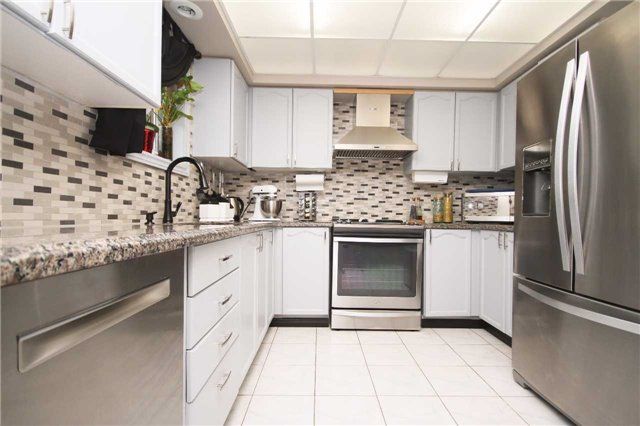 57 Muirland Cres, Brampton, L6X4P3 | Image 3