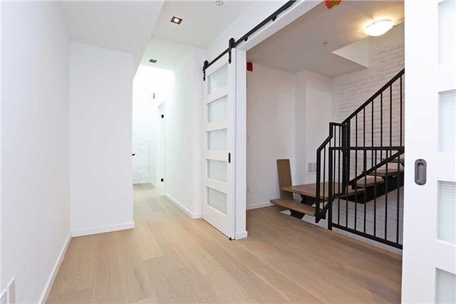 7 - 50 Bartlett Ave, Toronto, M6H3E6 | Image 2