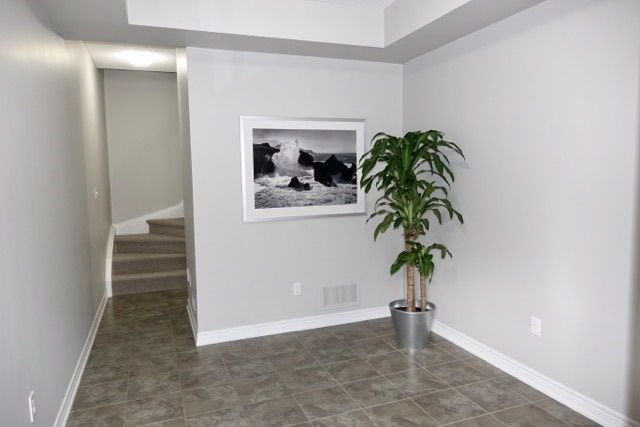 17 - 362 Plains Rd E, Burlington, L7T0A4 | Image 2