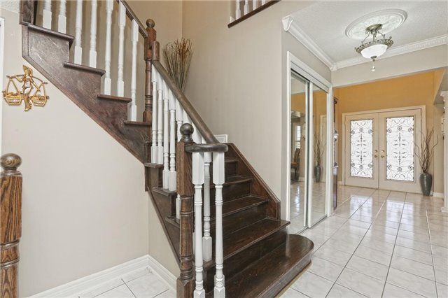 35 Duffield Rd, Brampton, L7A2P5 | Image 3