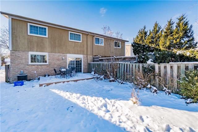 6387 Chaumont Cres, Mississauga, L5N2M7 | Image 3