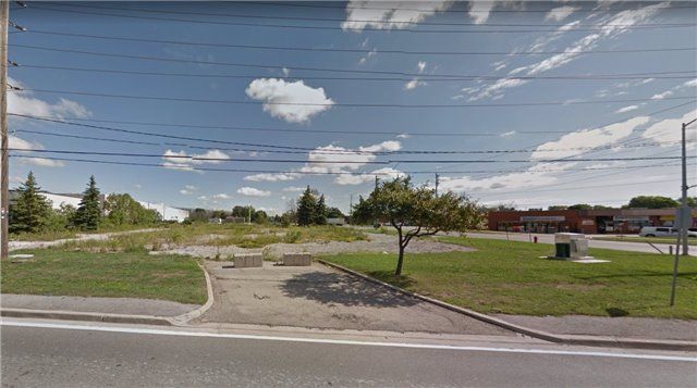 595 Bronte Rd, Oakville, L6J4Z3 | Image 2