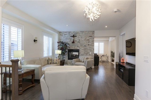 792 Glenbrook Ave, Burlington, L7T 1H6 | Image 3