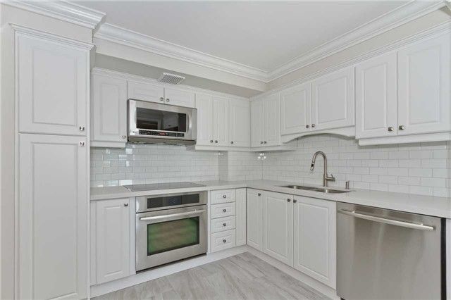 1410 - 1400 Dixie Rd, Mississauga, L5E3E1 | Image 2