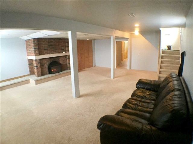 164 Burbank Cres, Orangeville, L9W3H8 | Image 3