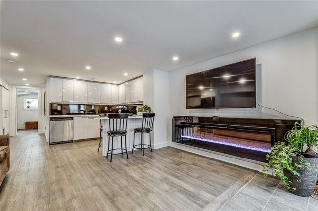 Lower - 1434 Petrie Way, Mississauga, L5J1G5 | Image 3