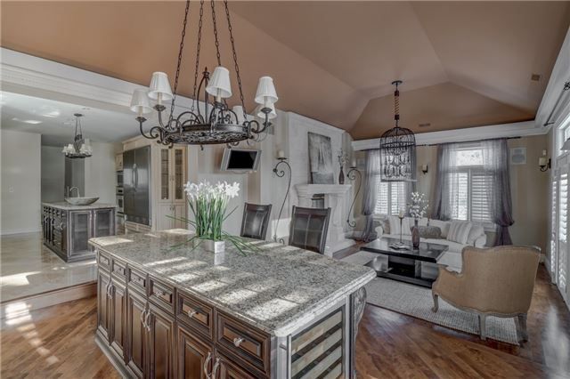 1540 Mississauga Rd, Mississauga, L5H2K1 | Image 2