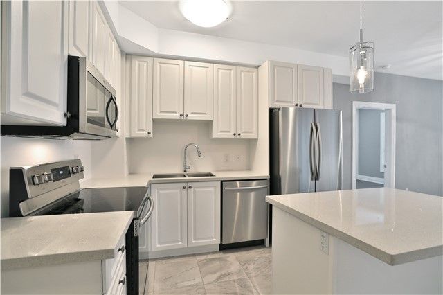 622 - 2486 Old Bronte Rd, Oakville, L6M 4J2 | Image 3