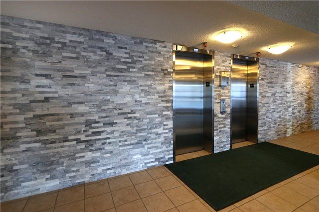 606 - 3501 Glen Erin Dr, Mississauga, L5L2E9 | Image 2