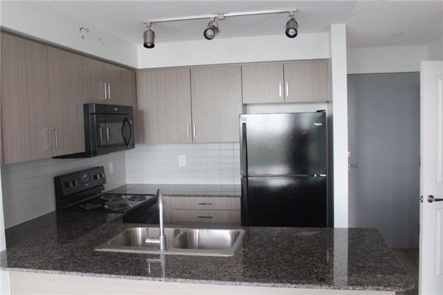 1116 - 80 Esther Lorrie Dr, Toronto, M9W4V1 | Image 2