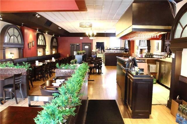 380 Lakeshore Rd E, Mississauga, L5H1H5 | Image 3