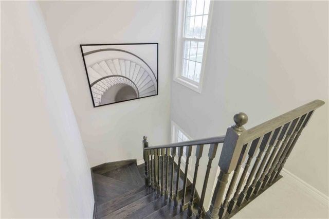 67 Boyces Creek Crt, Caledon, L7C 2C2 | Image 2