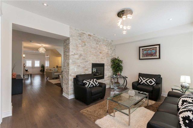 792 Glenbrook Ave, Burlington, L7T 1H6 | Image 3