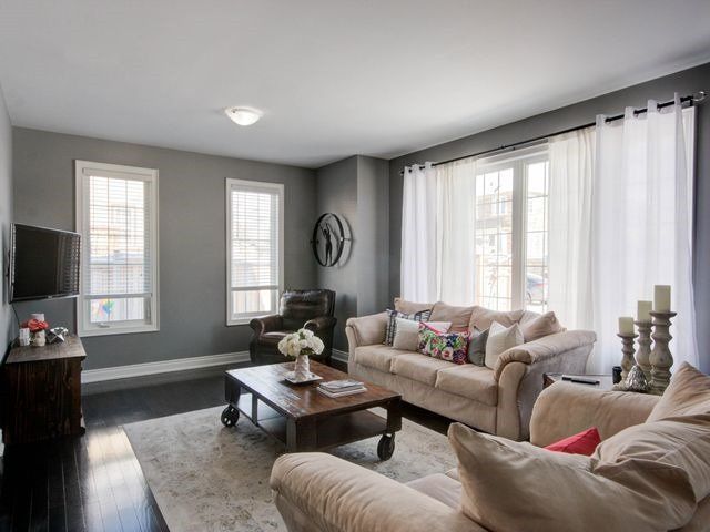 103 Higginbotham Cres, Milton, L9T8A4 | Image 3