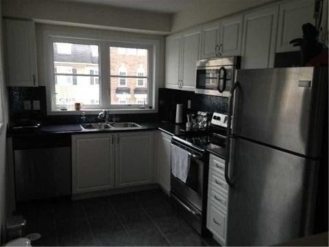 124 Baycliffe Cres, Brampton, L7A0S5 | Image 3