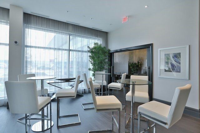 Room2