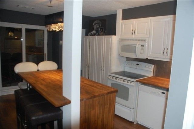 120 - 2001 Bonnymede Dr, Mississauga, L5J4H8 | Image 3