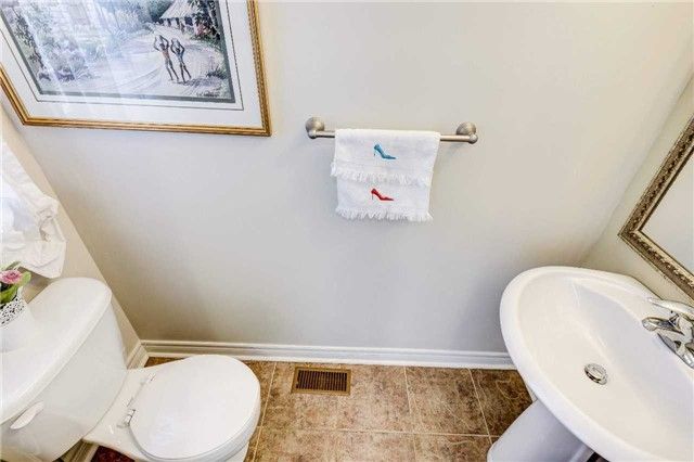 67 - 6035 Bidwell Tr, Mississauga, L5V3E1 | Image 3