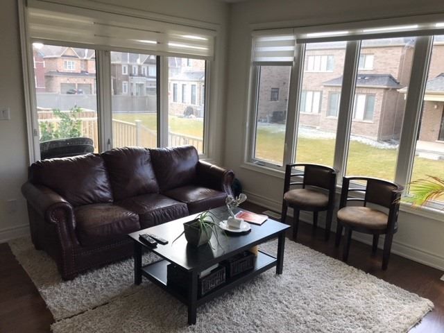 5 Mugford Cres, Brampton, L6Y0C3 | Image 2