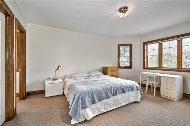 Room2