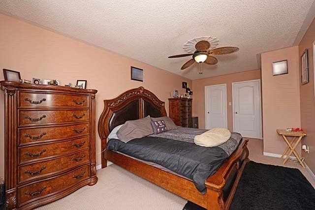 53 Feather Reed Way, Brampton, L6R2Z7 | Image 2