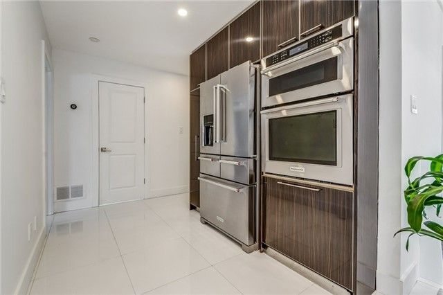 1434 Petrie Way, Mississauga, L5J1G5 | Image 3