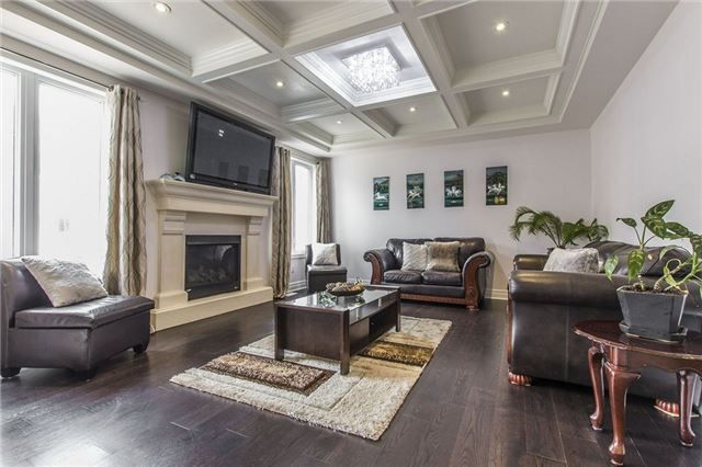 274 Hinton Terr, Milton, L9E1C8 | Image 2