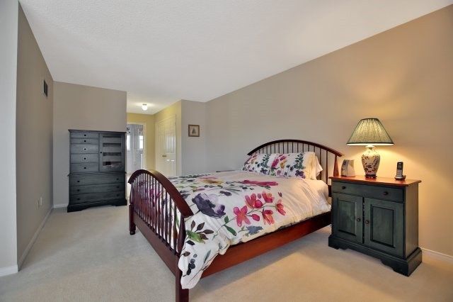 3135 Orleans Rd, Mississauga, L5L5L4 | Image 2