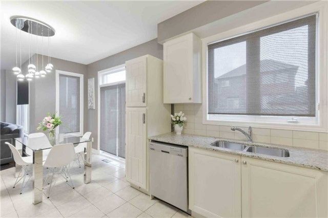 67 Boyces Creek Crt, Caledon, L7C 2C2 | Image 2