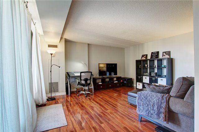 409 - 6500 Montevideo Rd, Mississauga, L5N3T6 | Image 2