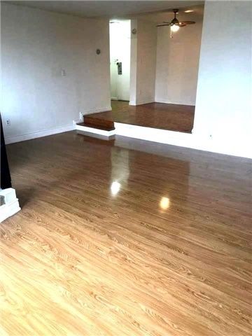 103 - 20 Speers Rd, Oakville, L6K3R5 | Image 3