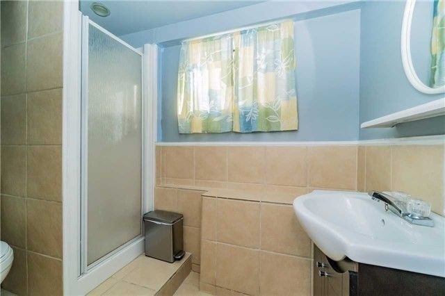 6387 Chaumont Cres, Mississauga, L5N2M7 | Image 3