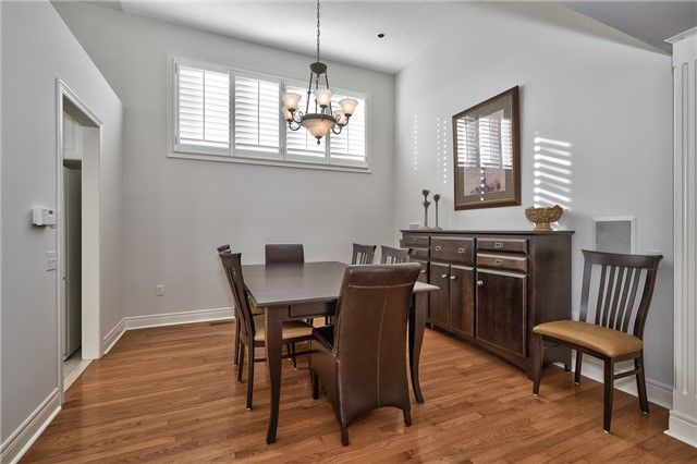 4252 Sarazen Dr, Burlington, L7M 4Z2 | Image 3