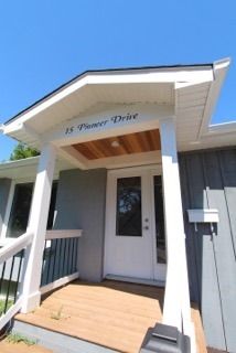 15 Pioneer Dr, Mississauga, L5M1G8 | Image 2