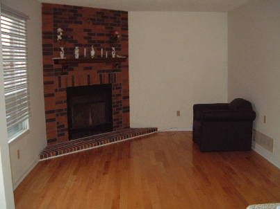 5710 Spangler Dr, Mississauga, L5R3N3 | Image 3