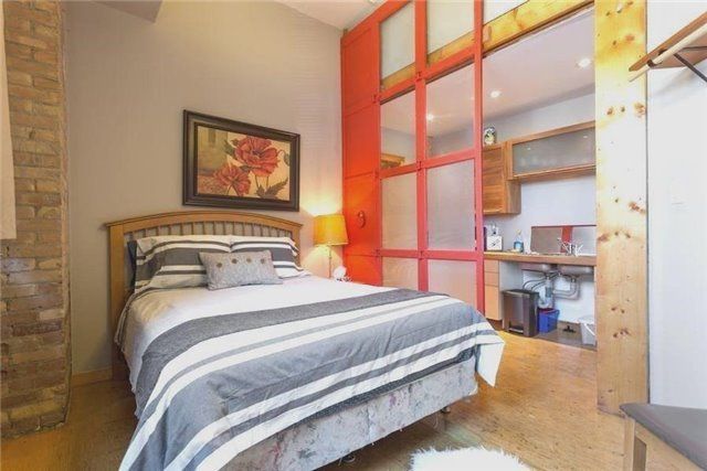 2480 Dundas St W, Toronto, M6P1W9 | Image 3