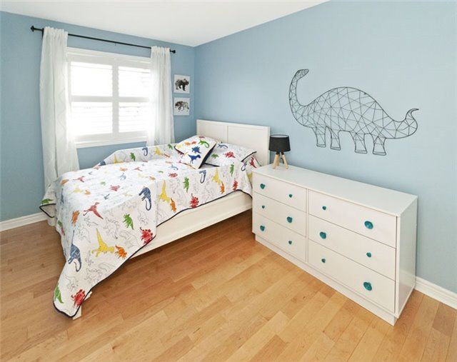 9 Cannes Circ, Toronto, M6N5C9 | Image 2