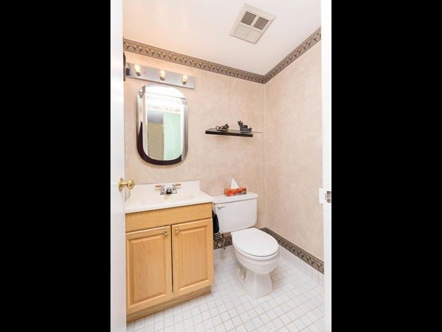 1204 - 8 Lisa St, Brampton, L6T4S6 | Image 2
