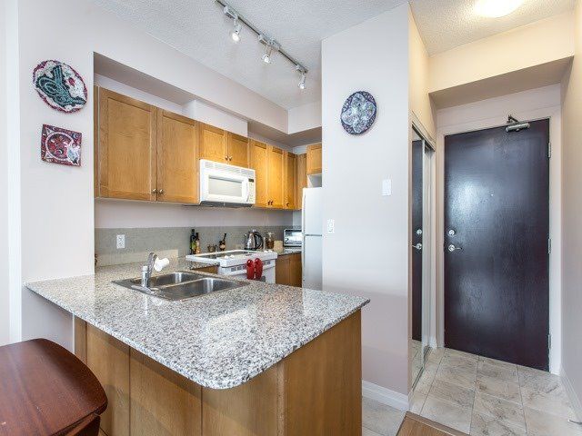 1106 - 1359 Rathburn Rd E, Mississauga, L4W5P7 | Image 3