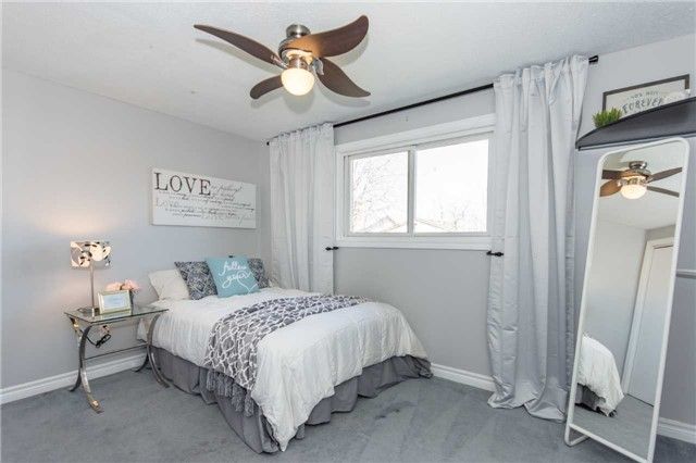 729 Coulson Ave, Milton, L9T4J3 | Image 3