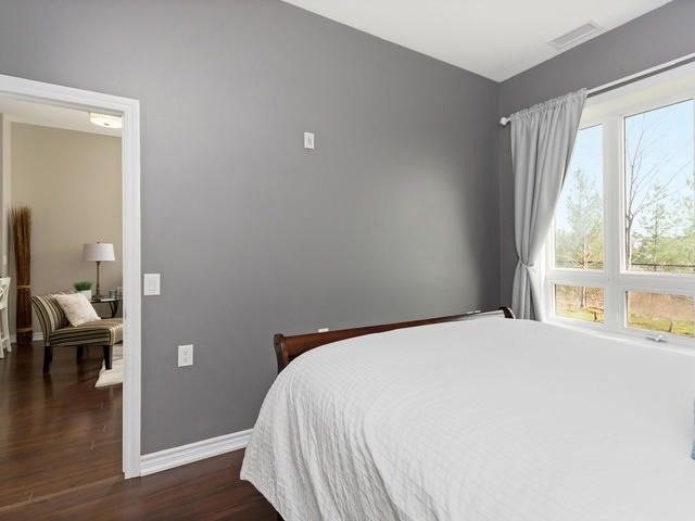 Room2