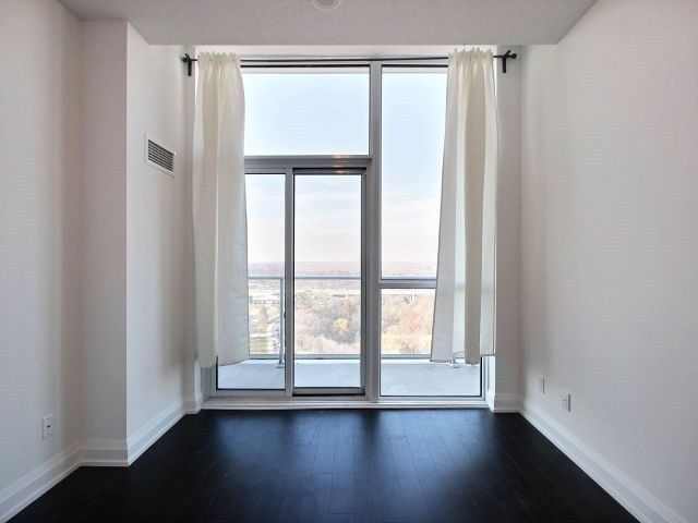 Room1